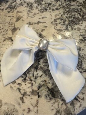 Saks Fifth Avenue Ivory Satin Bow Clip with Pearl & Rhinestone Accent